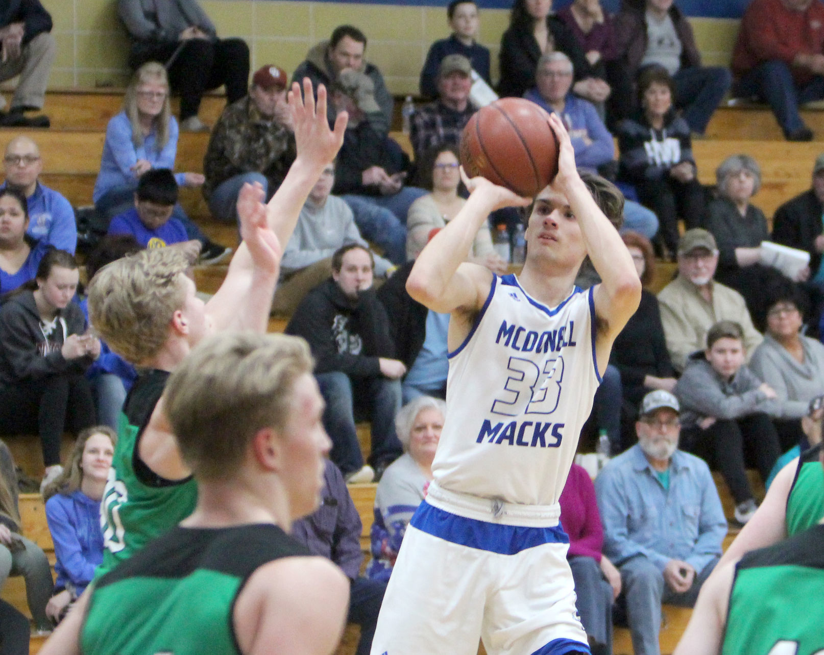 Eau Claire Regis at McDonell boys basketball 2-13-19